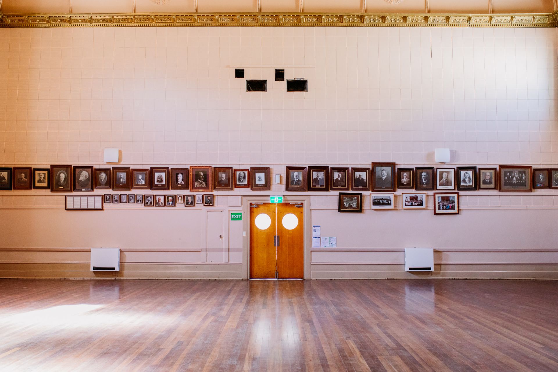 Jamestown Hall Inside 